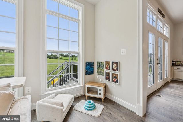 35490 SUNNY RIDGE RD, Round Hill, VA 20141