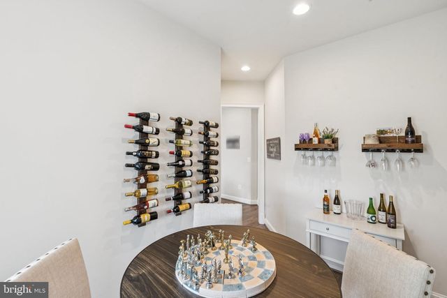 35490 SUNNY RIDGE RD, Round Hill, VA 20141