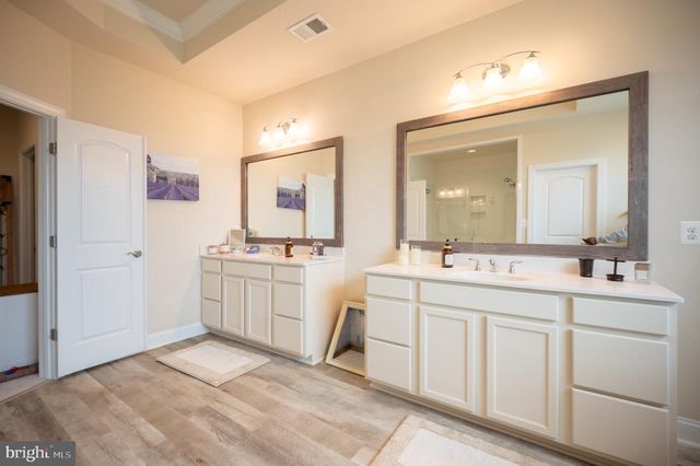 35490 SUNNY RIDGE RD, Round Hill, VA 20141