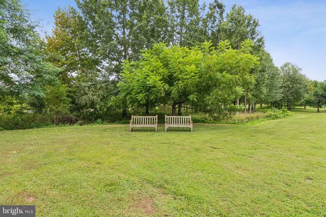 35490 SUNNY RIDGE RD, Round Hill, VA 20141
