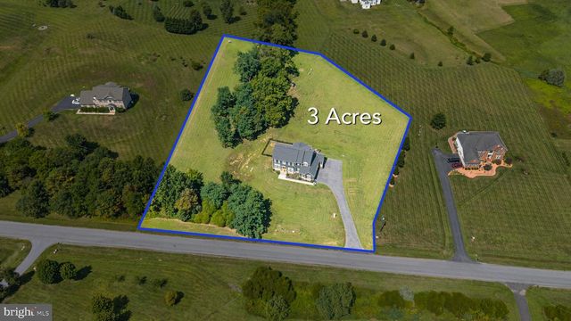 35490 SUNNY RIDGE RD, Round Hill, VA 20141