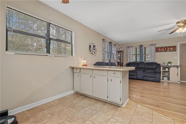 2861 Summit W Drive, Mobile, AL 36618