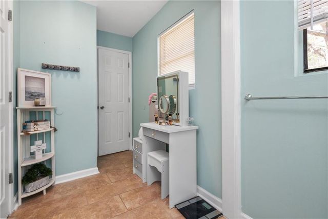 2861 Summit W Drive, Mobile, AL 36618