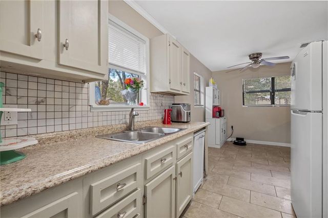 2861 Summit W Drive, Mobile, AL 36618