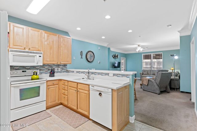 395 S Crow Creek Drive NW Unit 1310, Calabash, NC 28467