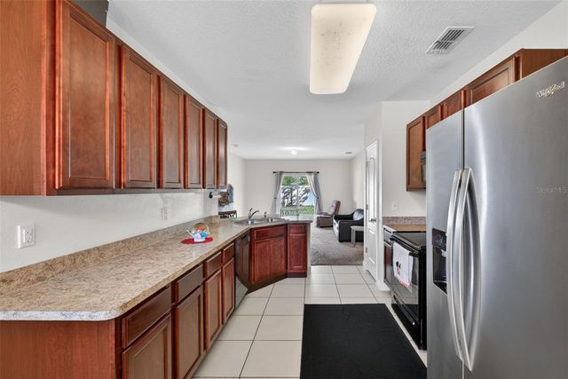 561 LAKE CUMMINGS WAY, Lake Alfred, FL 33850
