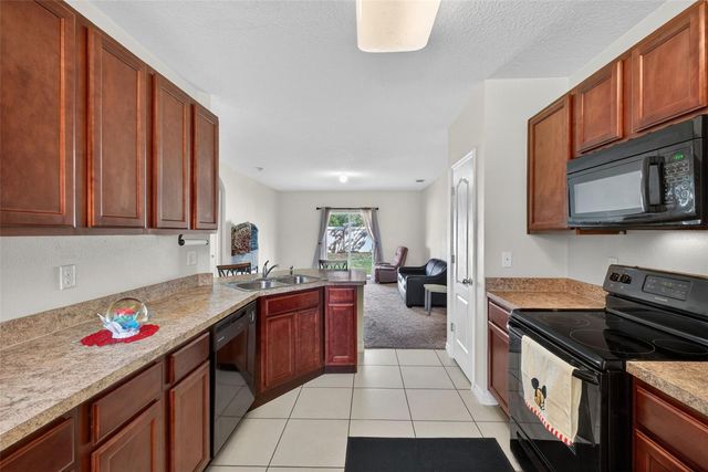 561 LAKE CUMMINGS WAY, Lake Alfred, FL 33850