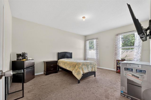 561 LAKE CUMMINGS WAY, Lake Alfred, FL 33850