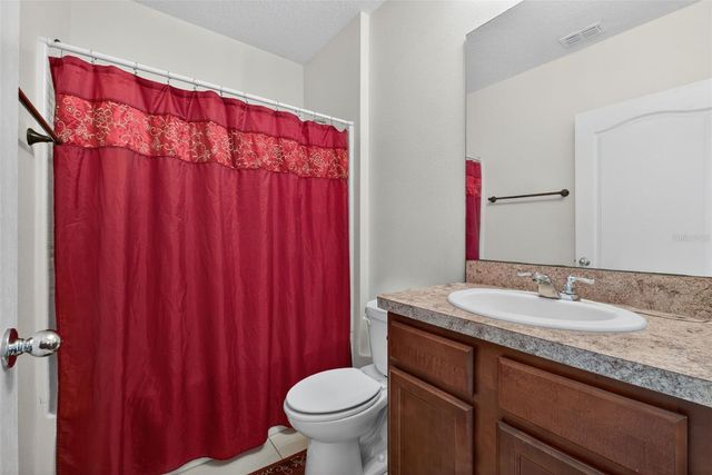 561 LAKE CUMMINGS WAY, Lake Alfred, FL 33850
