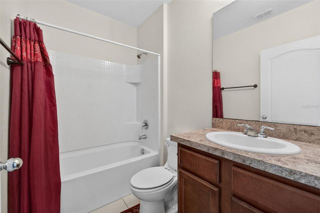 561 LAKE CUMMINGS WAY, Lake Alfred, FL 33850