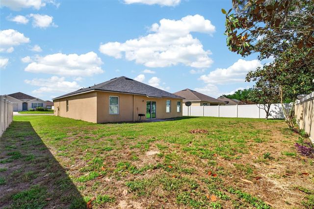 561 LAKE CUMMINGS WAY, Lake Alfred, FL 33850