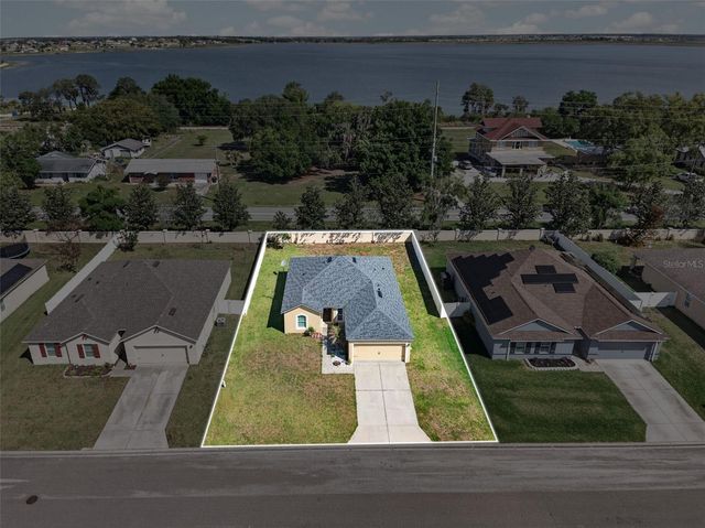 561 LAKE CUMMINGS WAY, Lake Alfred, FL 33850