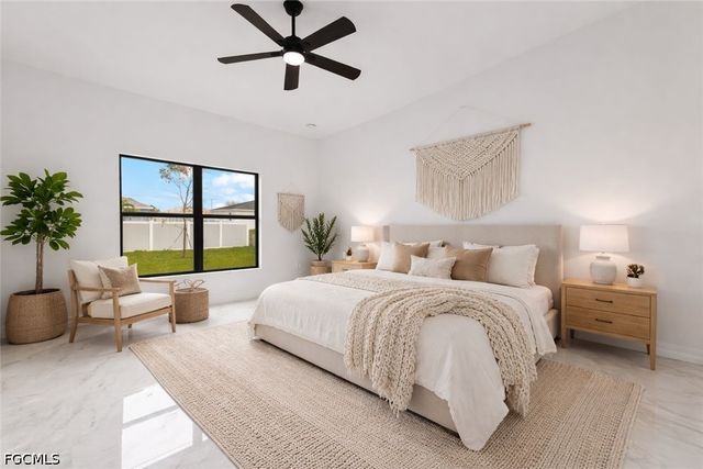 2005 NW 18th ST, Cape Coral, FL 33993