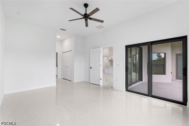 2005 NW 18th ST, Cape Coral, FL 33993