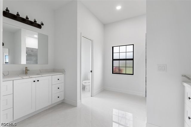 2005 NW 18th ST, Cape Coral, FL 33993