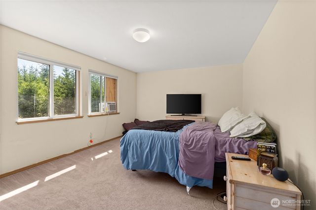 150 126 Allen Road, Onalaska, WA 98570