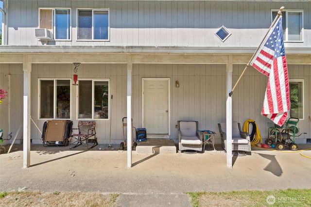 150 126 Allen Road, Onalaska, WA 98570