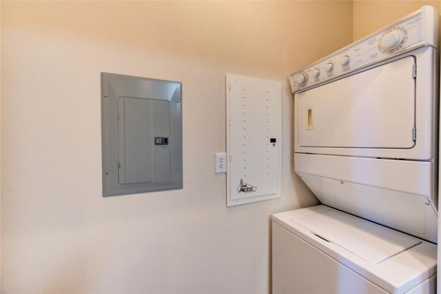 2299 Lone Star Drive 410, Sugar Land, TX 77479