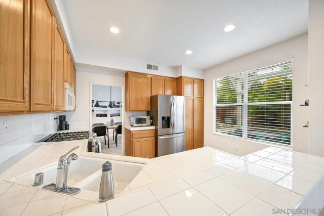 740 Avenida Codorniz, San Marcos, CA 92069