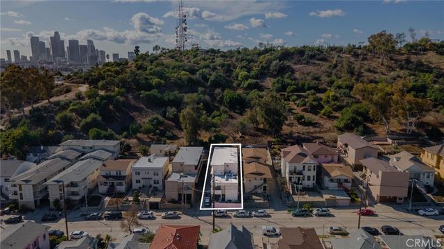 456 Solano Avenue, Los Angeles, CA 90012