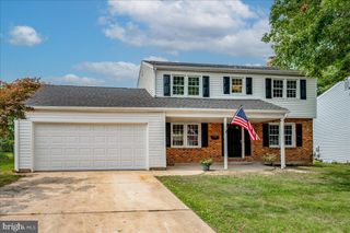 6 BLACK RD, New Castle, DE 19720
