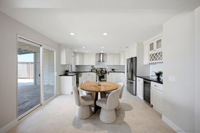 150 Ridge View Way, Oceanside, CA 92057