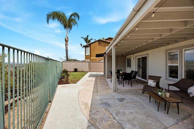 150 Ridge View Way, Oceanside, CA 92057