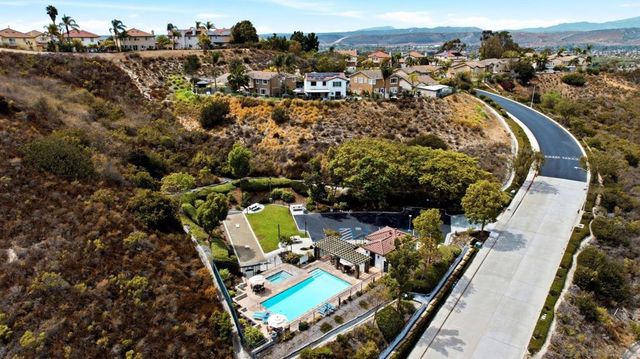 150 Ridge View Way, Oceanside, CA 92057