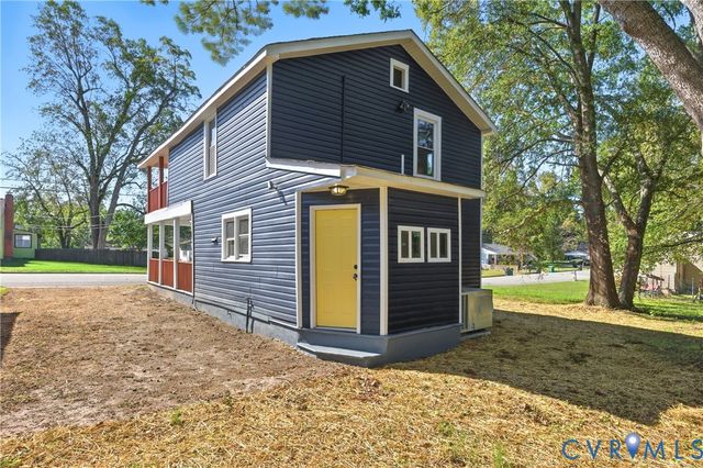 2107 Day St, Hopewell, VA 23860