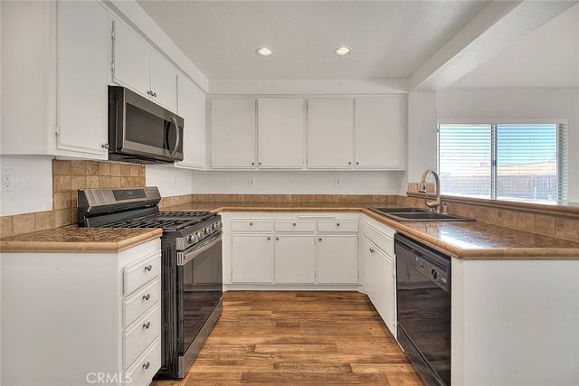 15151 Desert Oak, Victorville, CA 92394