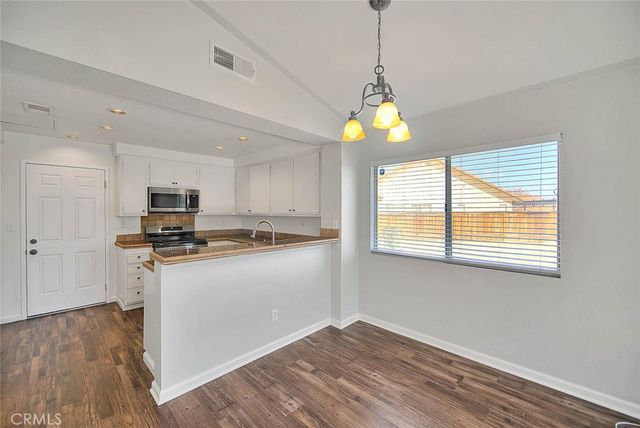 15151 Desert Oak, Victorville, CA 92394