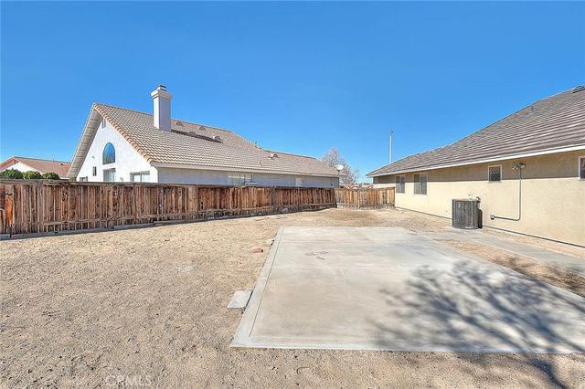 15151 Desert Oak, Victorville, CA 92394