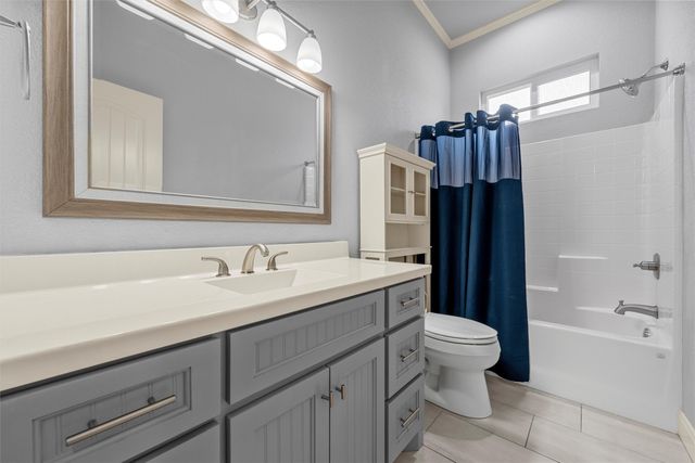 363 Cavitt Court, Robinson, TX 76706