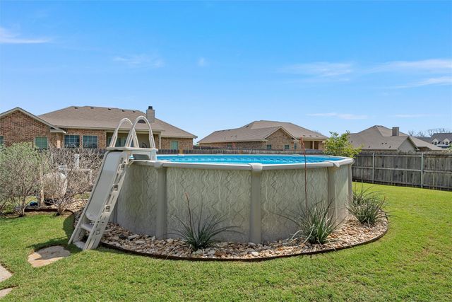363 Cavitt Court, Robinson, TX 76706