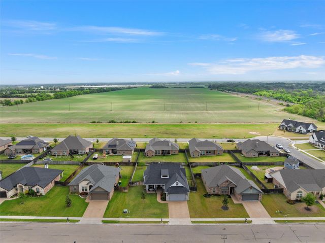 363 Cavitt Court, Robinson, TX 76706