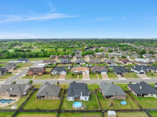 363 Cavitt Court, Robinson, TX 76706