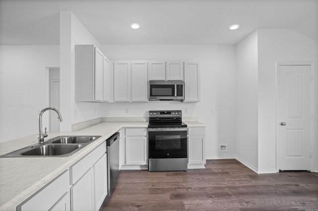 11 Ten Point Lane, Ward, AR 72176