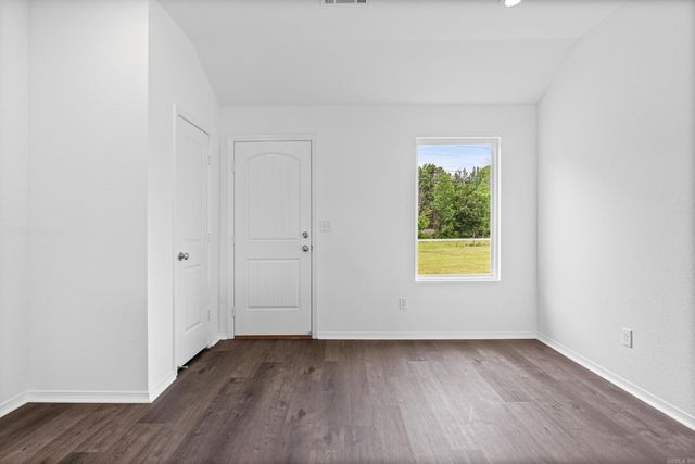 11 Ten Point Lane, Ward, AR 72176