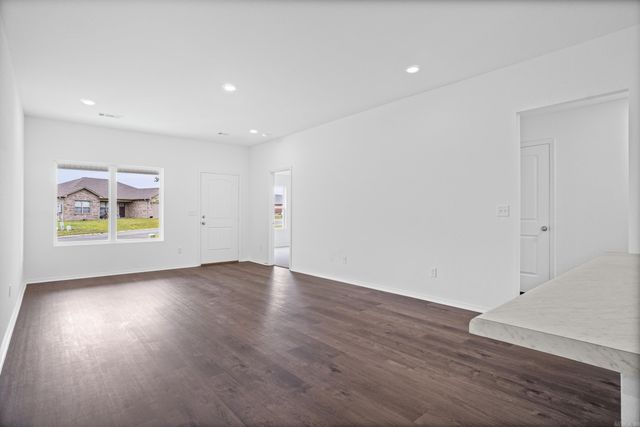 11 Ten Point Lane, Ward, AR 72176
