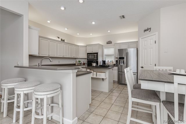 3099 N Barton Creek Circle, Lecanto, FL 34461