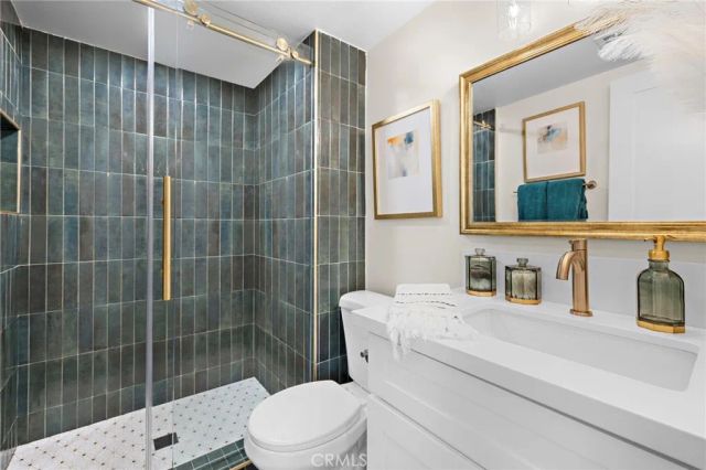 36 Starfish Court, Newport Beach, CA 92663