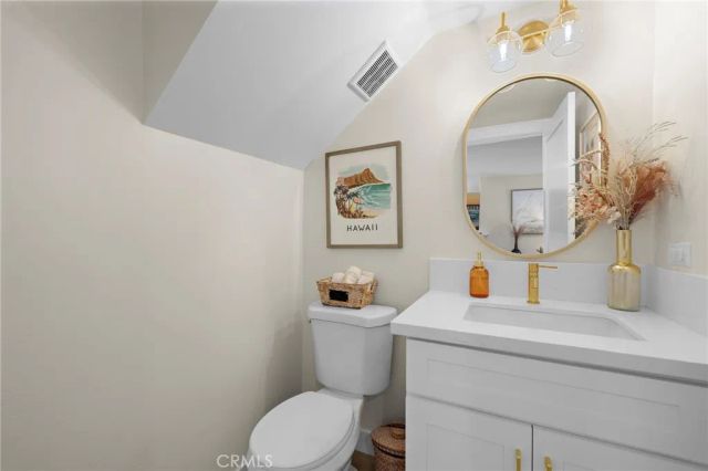 36 Starfish Court, Newport Beach, CA 92663