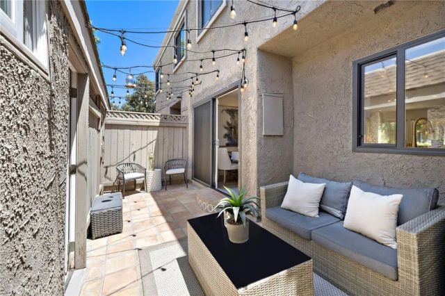 36 Starfish Court, Newport Beach, CA 92663