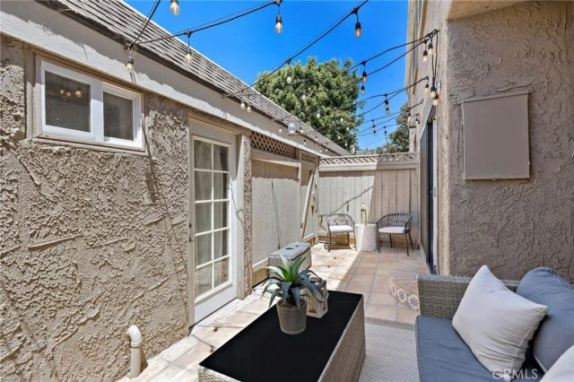 36 Starfish Court, Newport Beach, CA 92663