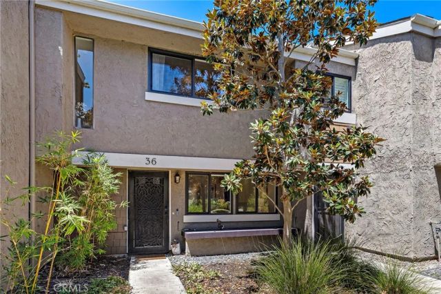 36 Starfish Court, Newport Beach, CA 92663