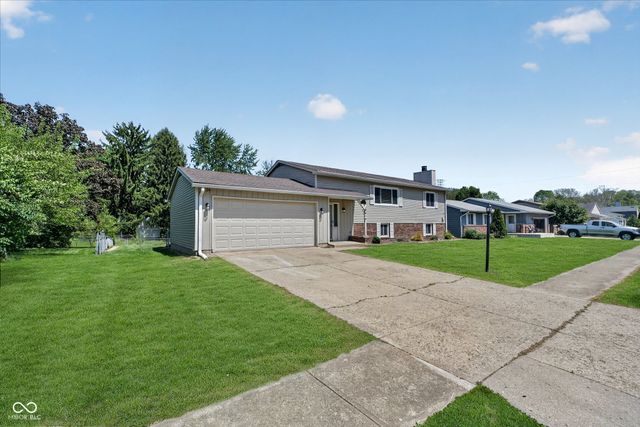 8614 Stonewall Drive, Indianapolis, IN 46231