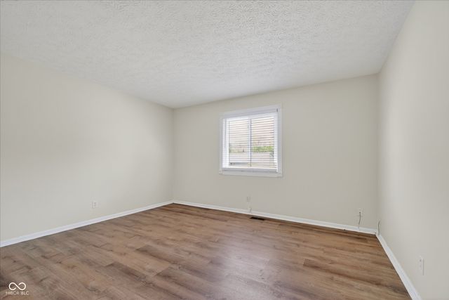 8614 Stonewall Drive, Indianapolis, IN 46231