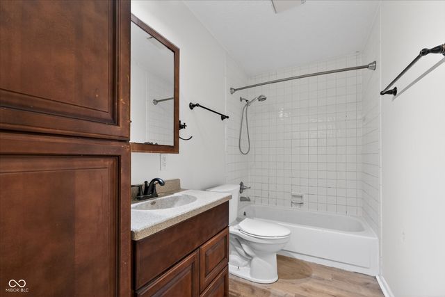 8614 Stonewall Drive, Indianapolis, IN 46231