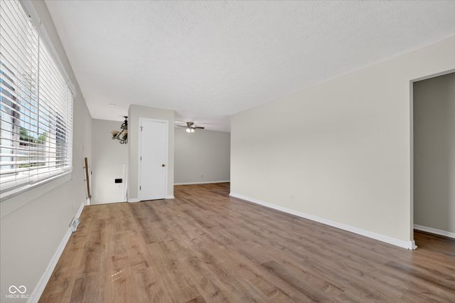 8614 Stonewall Drive, Indianapolis, IN 46231