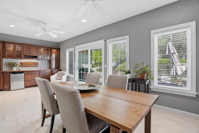 2200 CORONA RD, Columbia, MO 65203